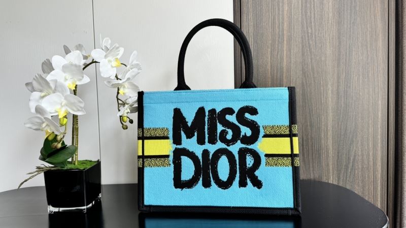 chr1st1an D10r shopping bags